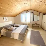 شقة Kurelic Rab Kampor