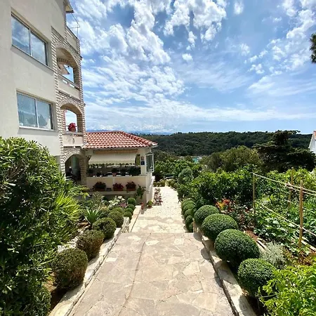 Kurelic Rab Apartment *