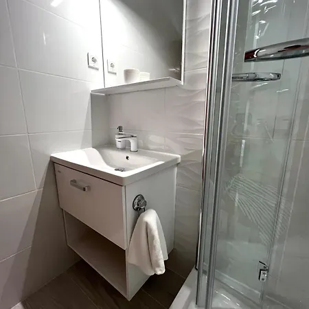 Apartment Kurelic Rab