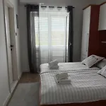 Appartement Kurelic Rab *