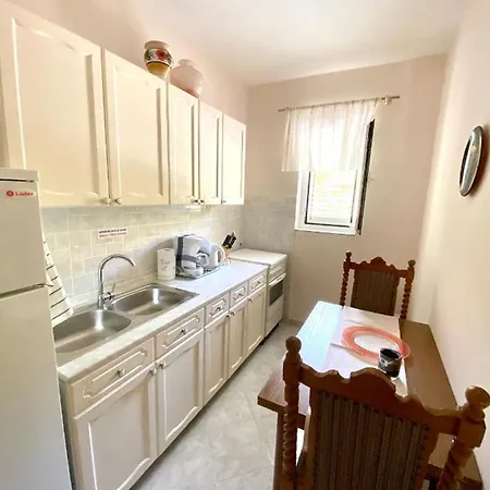 Appartement Kurelic Rab Kampor